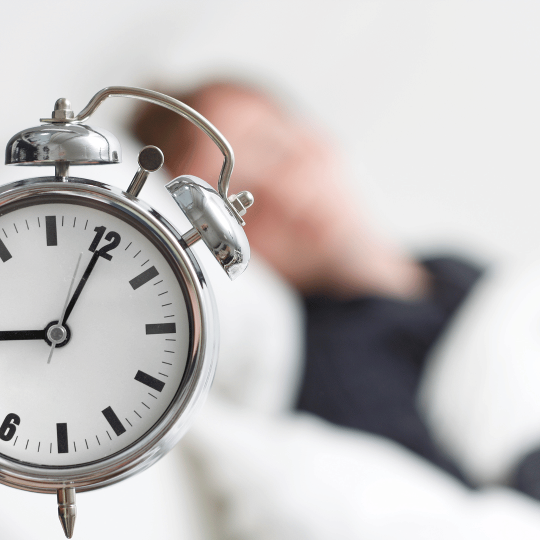 Alcohol and Sleep: Why Even a Few Drinks Ruin Your Deep Sleep